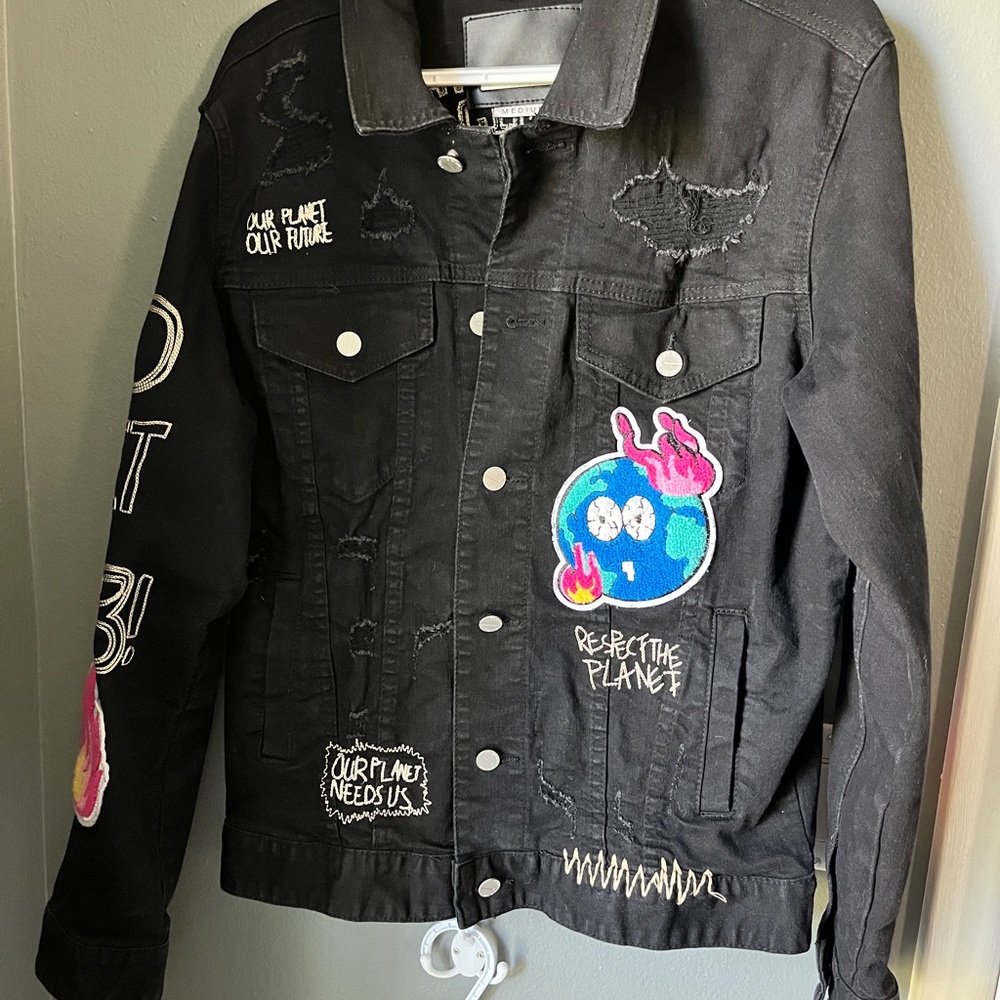 FIRST ROW Men’s Black Denim Jacket with Colorful Patches